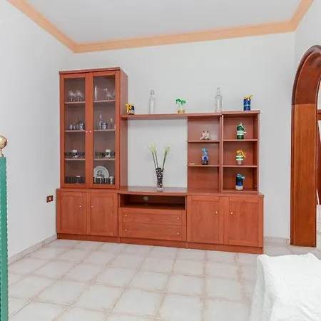 Casa Teresita En La Playa Con Vistas Al Mar, Terraza Y Wi-fi; Se Admiten Mascotas Vakantiehuis